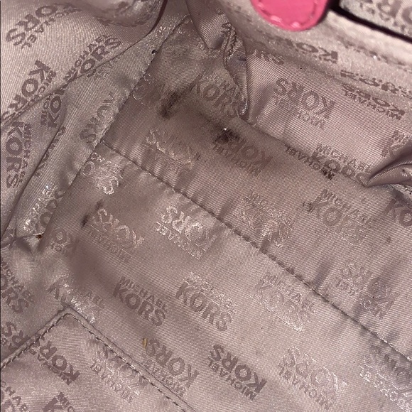 Michael Kors Jetset Travel bag & wristlet - Picture 9 of 16